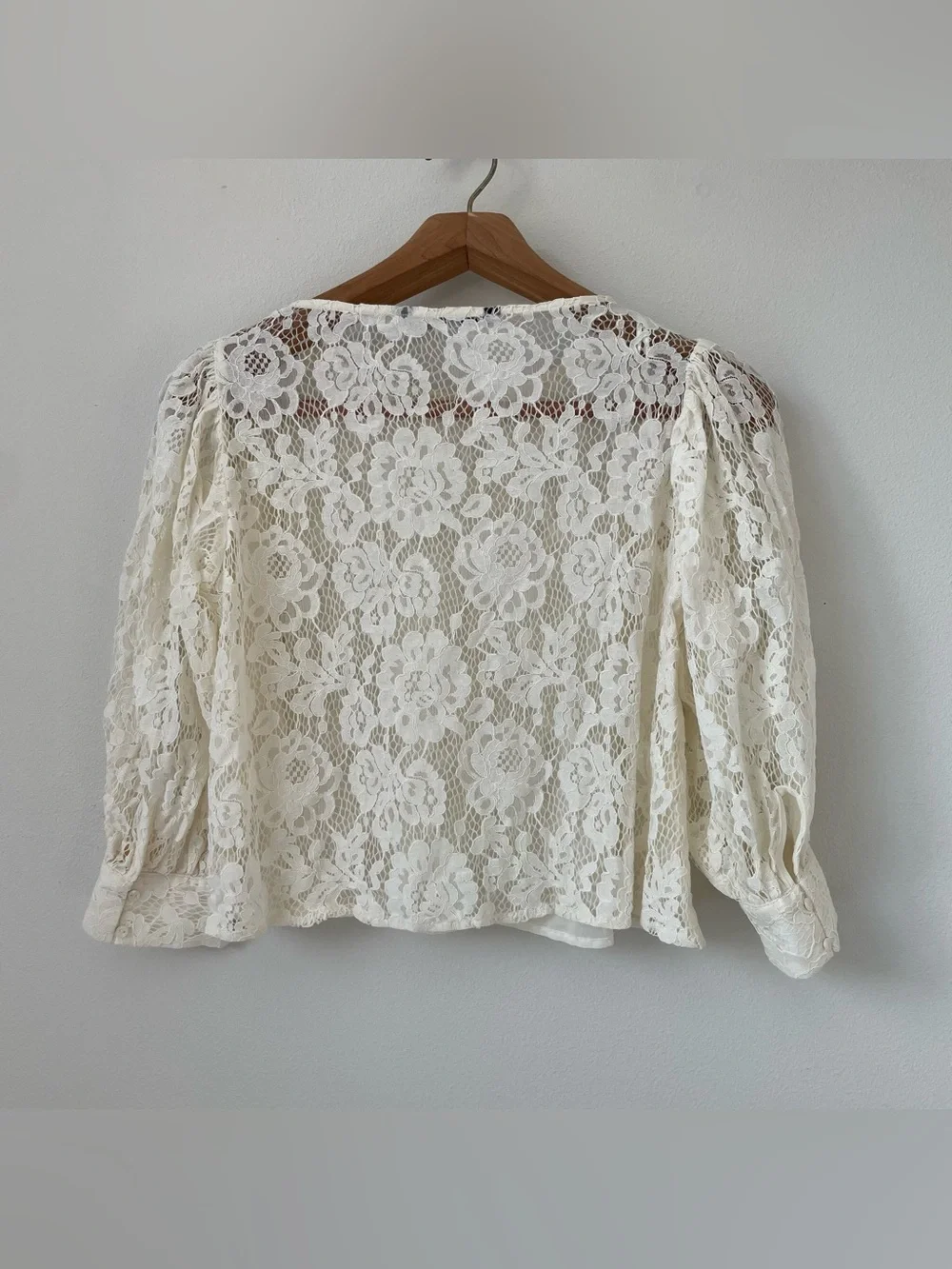 Zara floral lace blouse size S romantic feminine baddie coquette girl Ivory